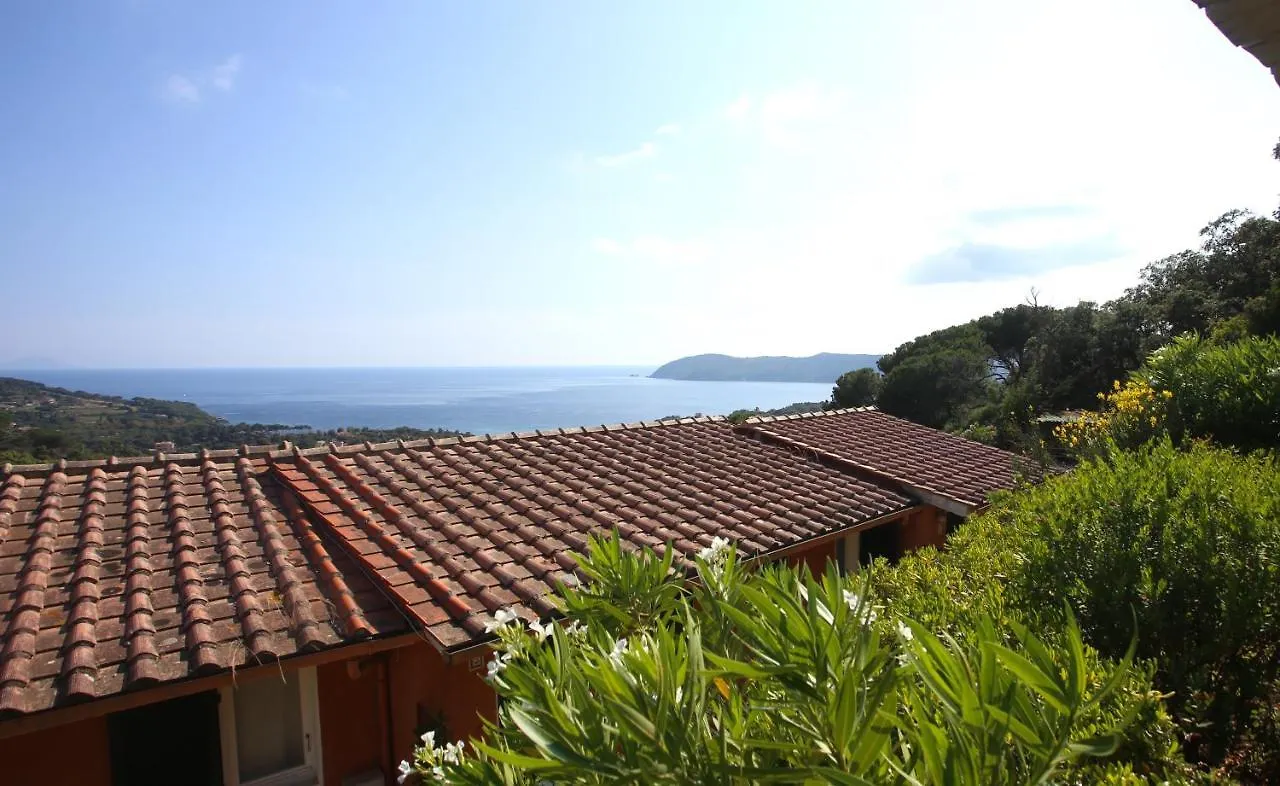 Ca' La Stella Sea-View Apartments ポルト・アッズッロ