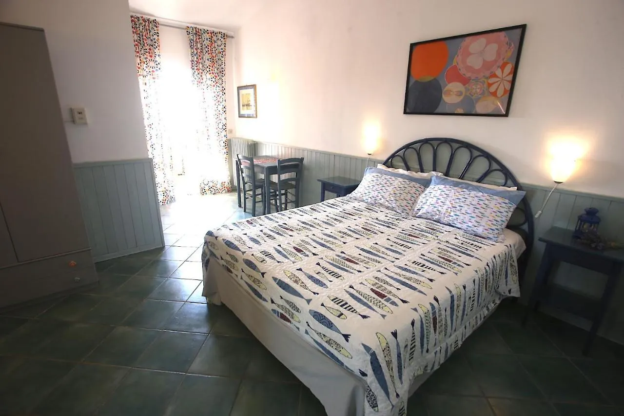Ca' La Stella Sea-View Apartments Porto Azzurro Aparthotel