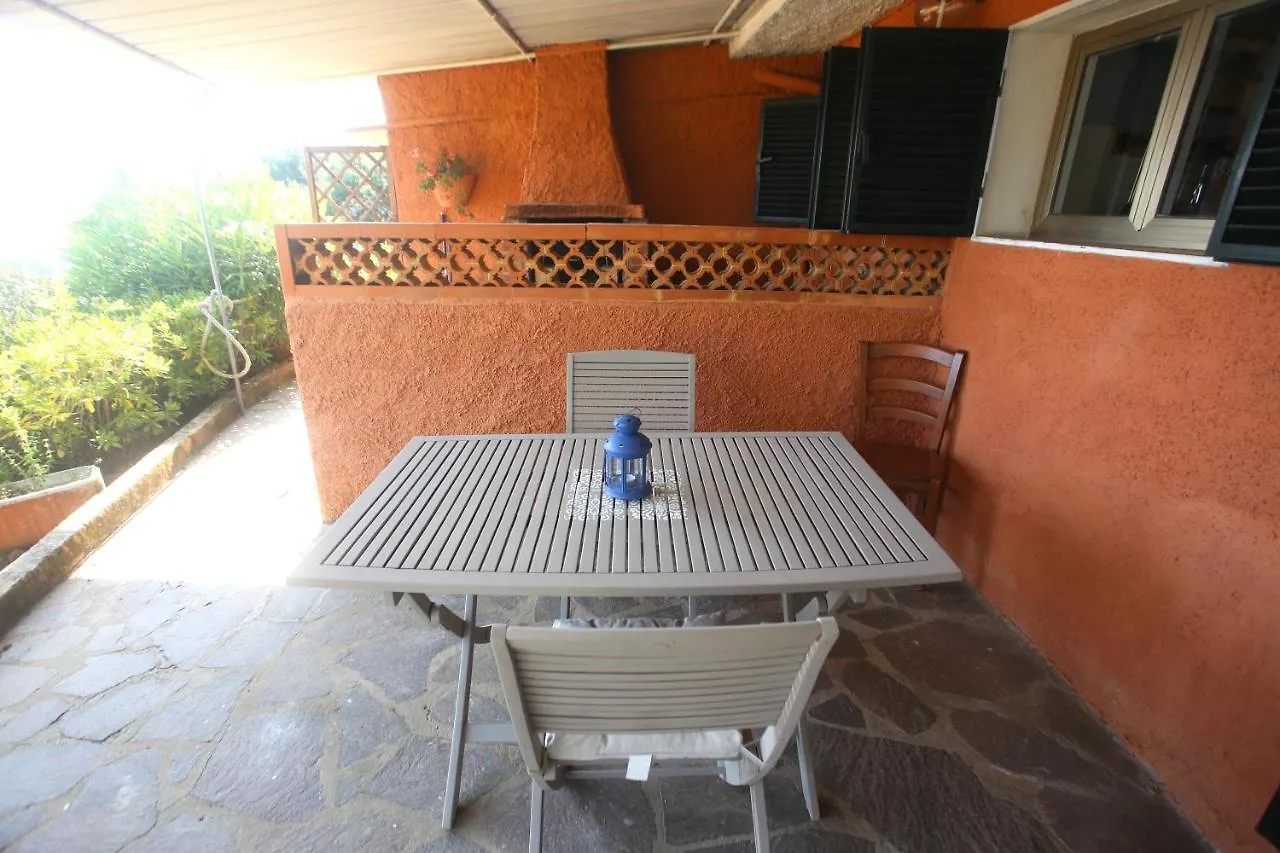 Ca' La Stella Sea-View Apartments Porto Azzurro Aparthotel